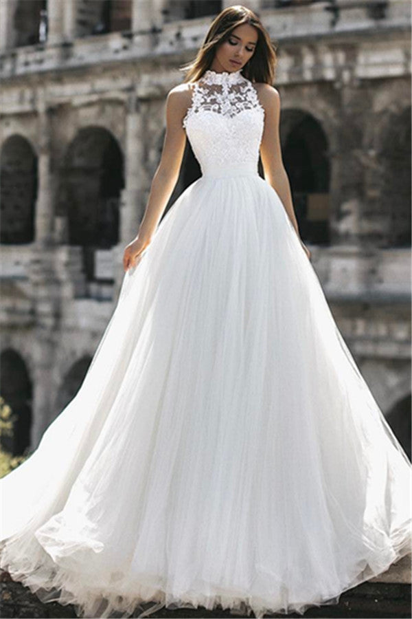 New Arrival High Neck Sleeveless Appliques Wedding Dress