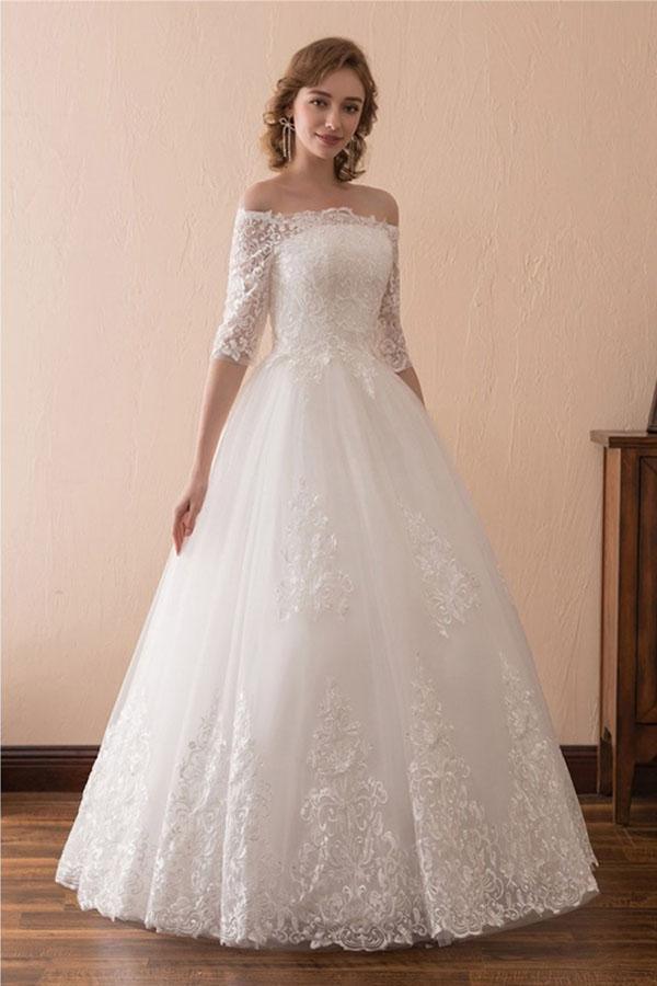 Schulterfreies Ballkleid aus Spitze mit 1/2 Ärmeln WD221