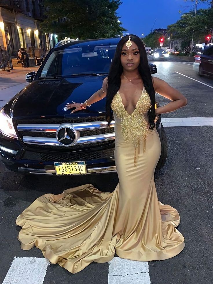 Charmantes Meerjungfrau-Abendkleid mit V-Ausschnitt, sexy Abendkleid Y842