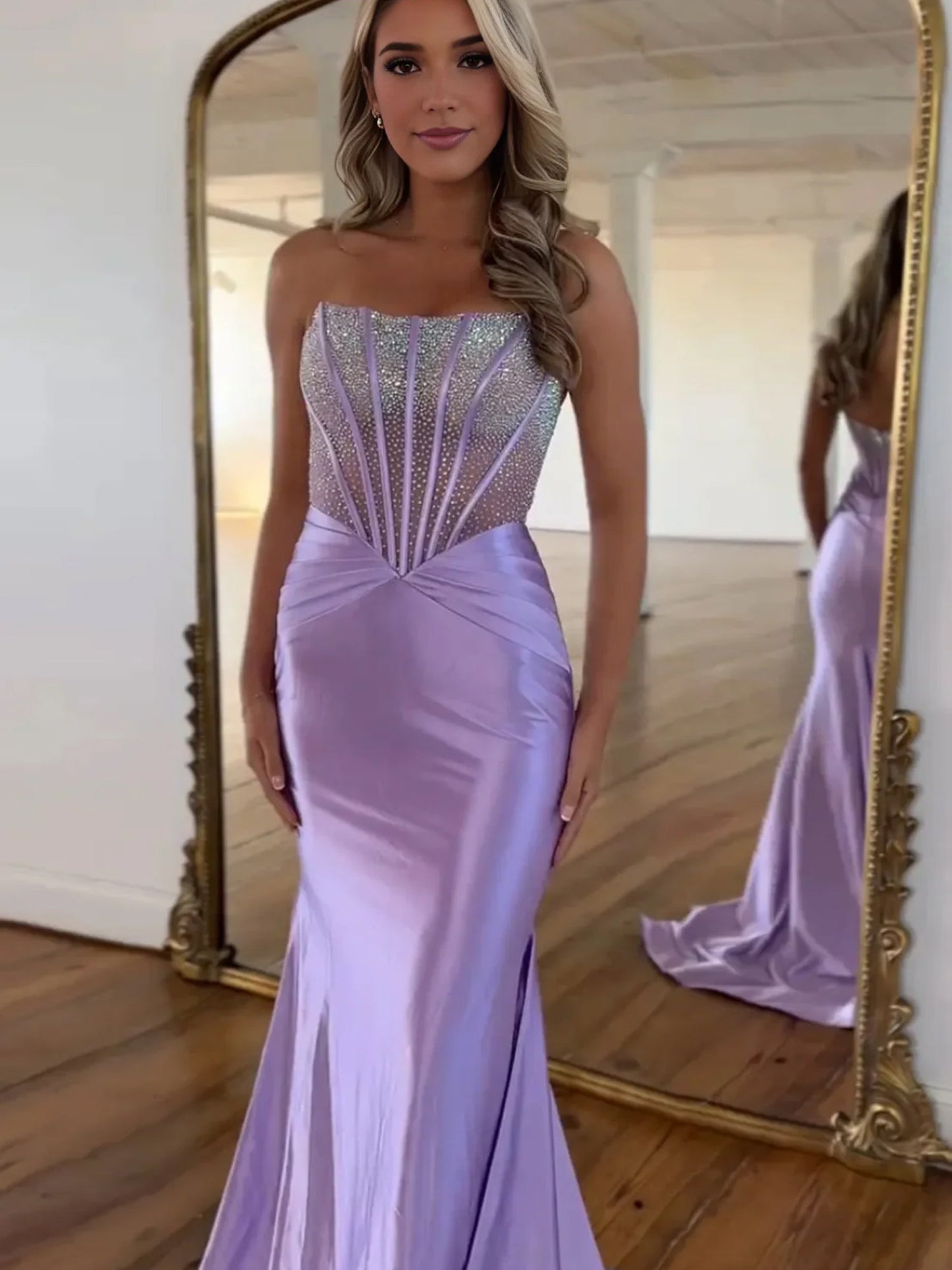 Serin | Lila trägerloses Meerjungfrau-Ballkleid aus Satin mit Perlen