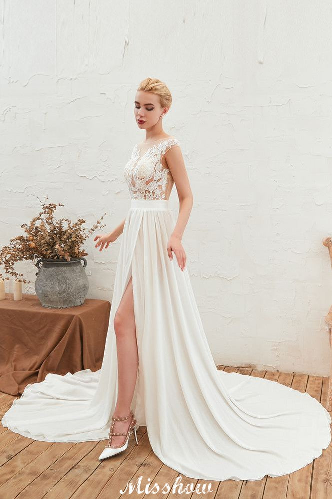 Sexy Brautkleid mit hohem Schlitz und Flügelärmeln, transparenter Rücken, elfenbeinfarbene Spitze