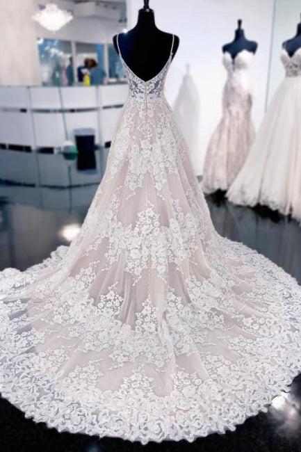 Sexy Spaghettiträger Ärmelloses A-Linie Spitze Rückenfreies Brautkleid mit Schleppe