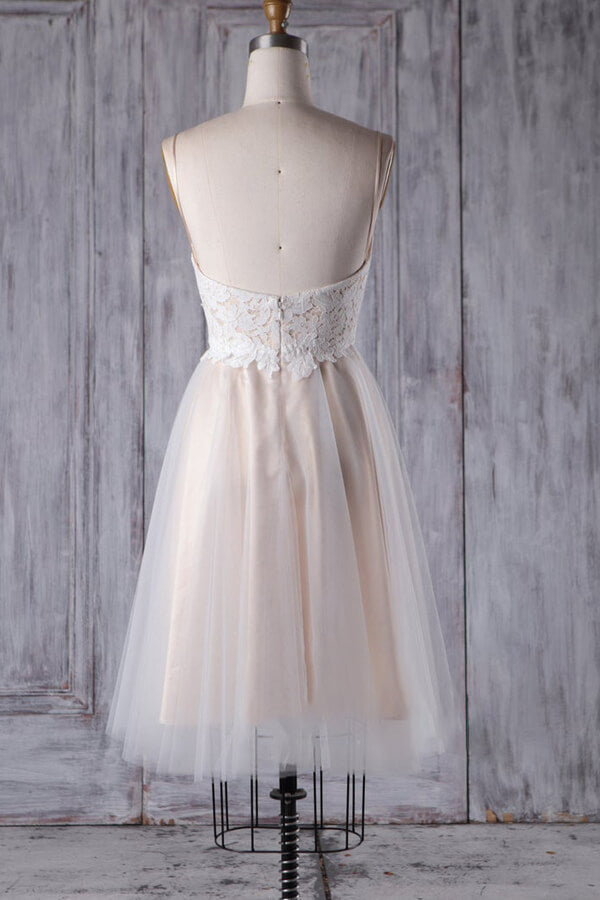 Kurzes A-Linien-Brautkleid mit Spaghettiträgern und Spitze und Tüll