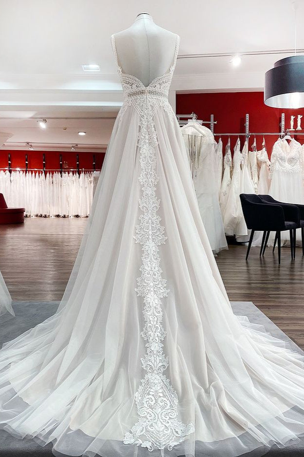 Vestidos de novia largos de tul con encaje y espalda abierta