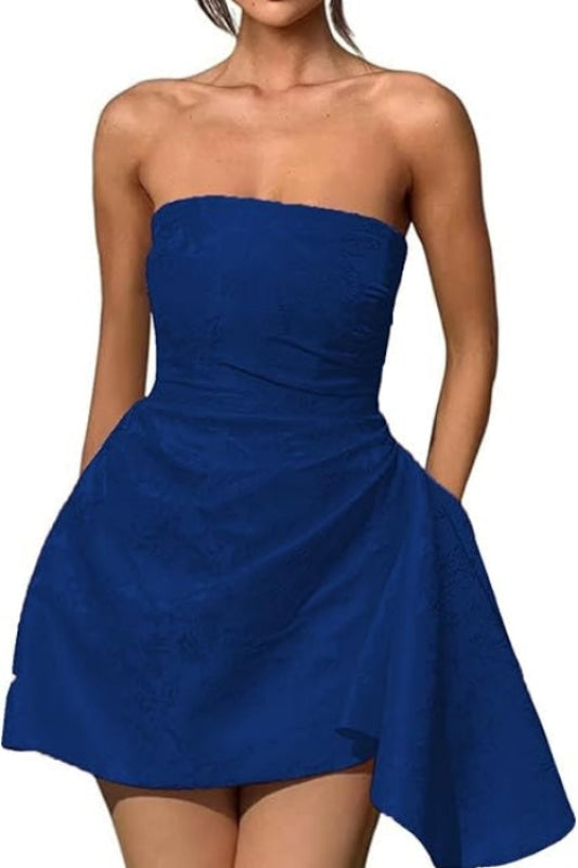 Hermoso minivestido de fiesta de satén fruncido, sin tirantes, con estampado floral de jacquard y bolsillo.