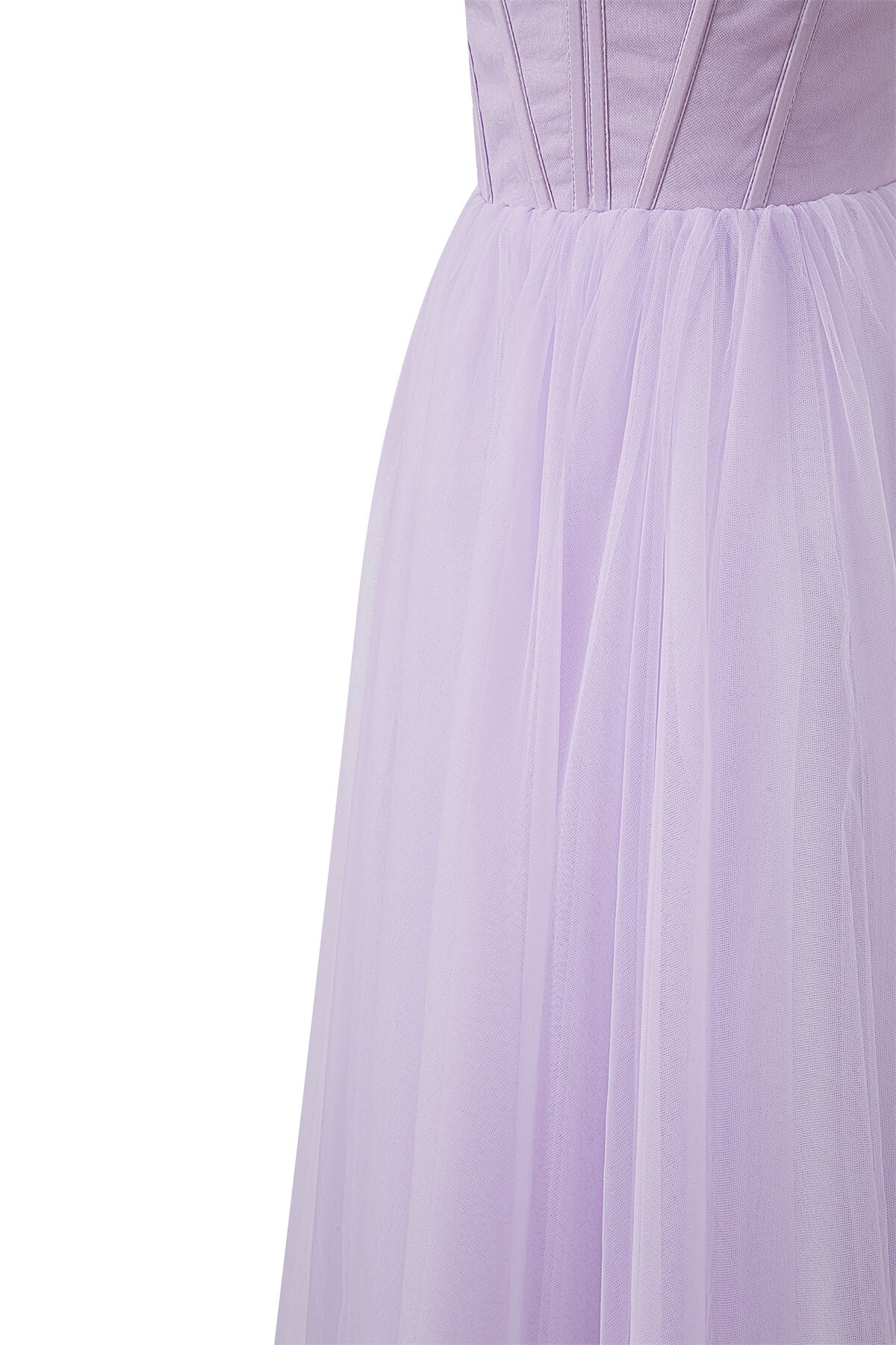 Trägerloses, bauschiges Midi-Tüllkleid