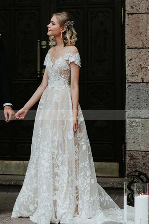 Atemberaubendes schulterfreies Brautkleid mit Blumenspitze im Prinzessinnen-Stil