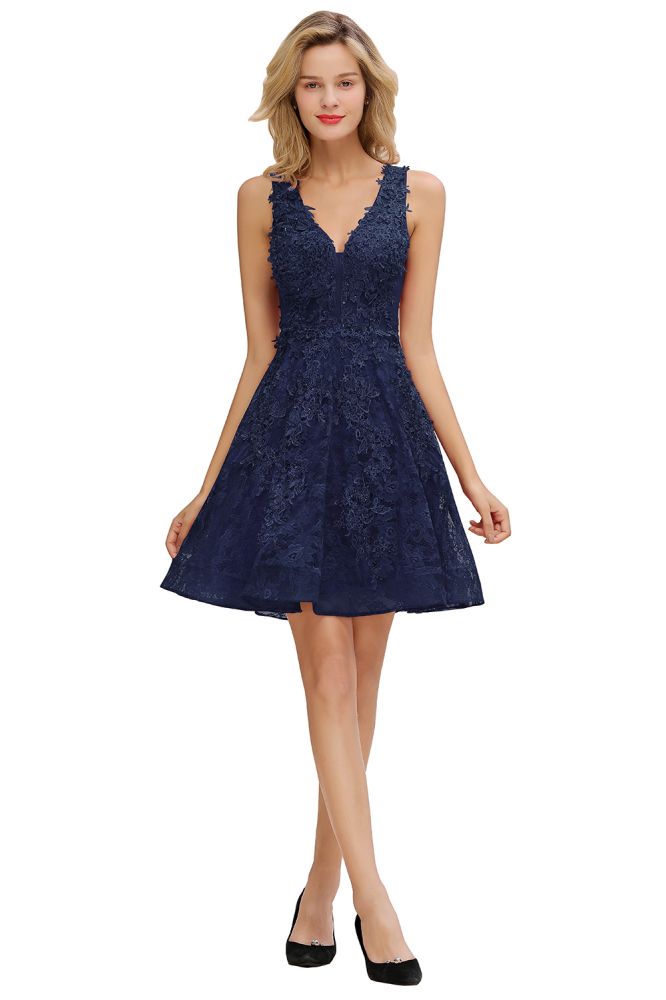 Stilvolles Homecoming-Kleid mit V-Ausschnitt und Blumenapplikationen, knielanges ärmelloses Partykleid