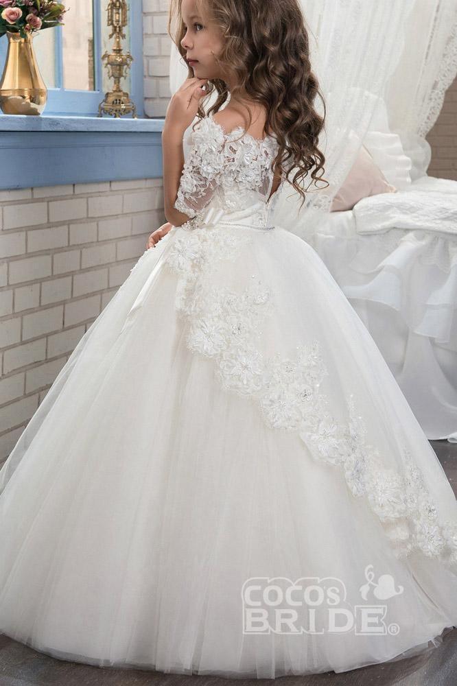 Vestido de fiesta blanco con hombros descubiertos y mangas 1/2 para niñas de flores