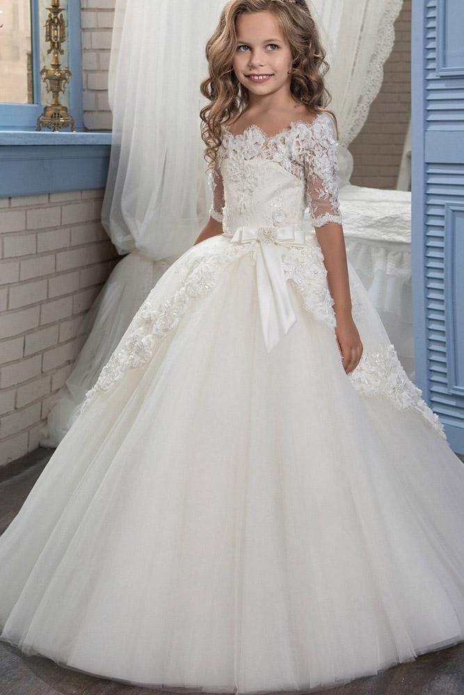 Vestido de fiesta blanco con hombros descubiertos y mangas 1/2 para niñas de flores