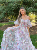 Sydney | Vestido de fiesta largo de tul con escote en forma de corazón y estampado