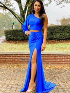 Vestido de fiesta largo negro de dos piezas con escote sirena y un solo hombro de satén