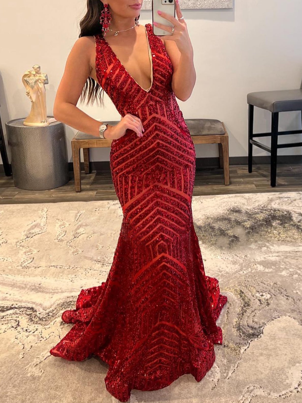 Nina | Vestido de fiesta largo estilo sirena con lentejuelas rosas y escote en V profundo