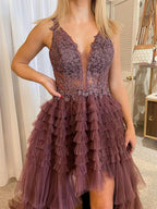 Schwarzes, asymmetrisches, langes Ballkleid aus Tüll mit V-Ausschnitt
