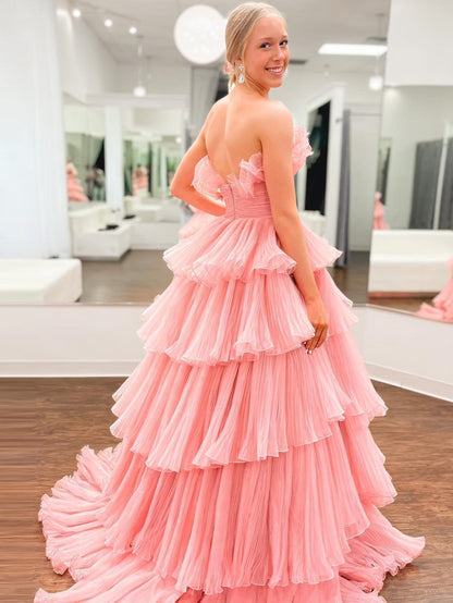 Vanessa | Trägerloses A-Linien-Ballkleid aus gestuftem Tüll mit Knittermuster