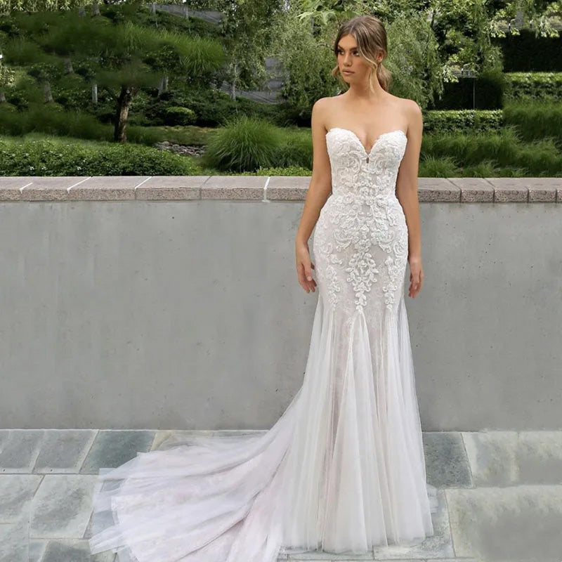 Elegante vestido de novia de sirena con encaje, escote corazón, sin mangas, espalda descubierta, largo hasta el suelo, cola larga, hecho a medida 