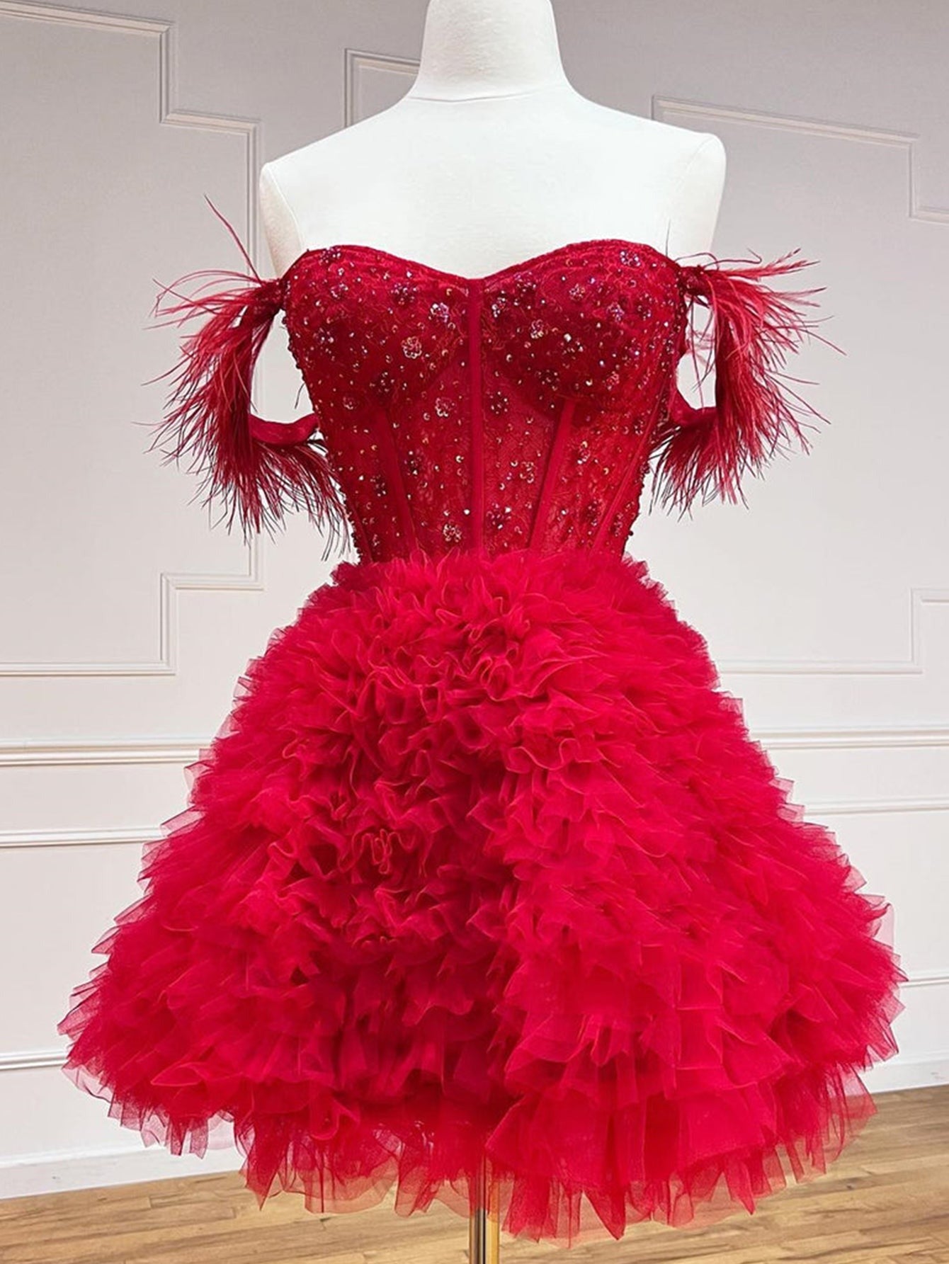 Olivia | A-Linie, schulterfrei, hellblau, kurzes Homecoming-Kleid mit Feder