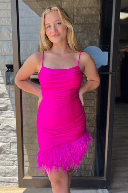 Anastasia | Vestido de fiesta azul con plumas