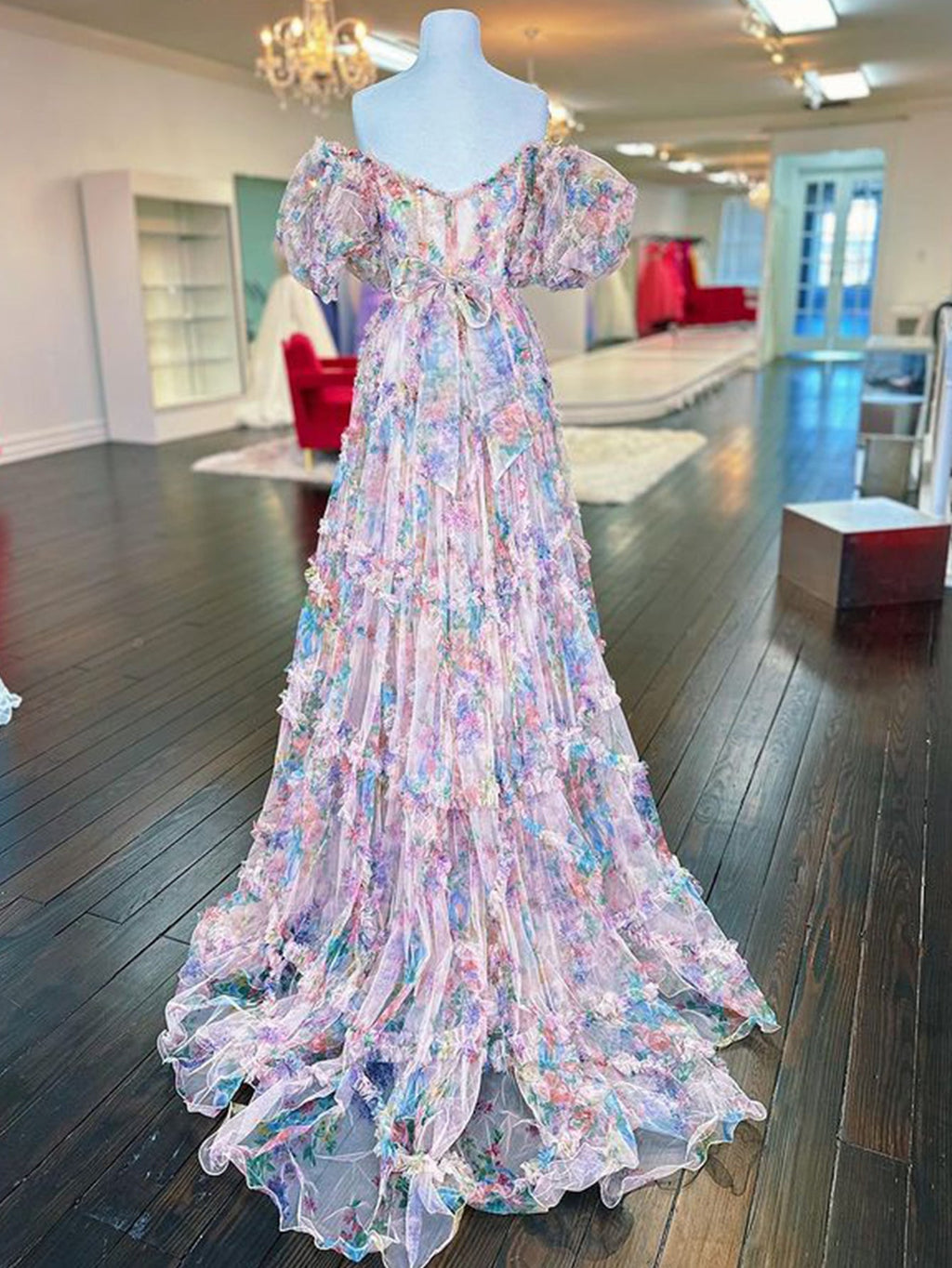 Sydney | Vestido de fiesta largo de tul con escote en forma de corazón y estampado