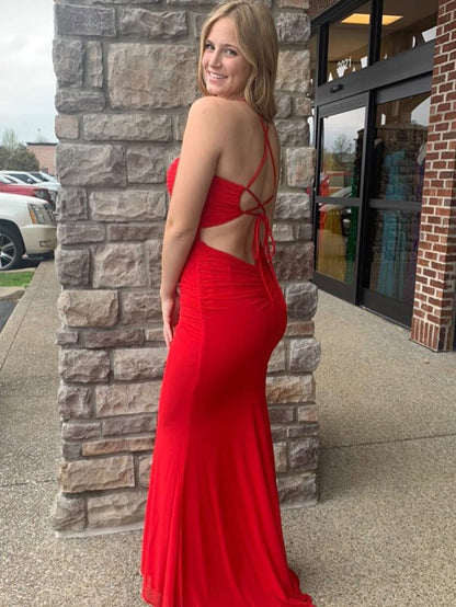 Rotes, herzförmiges, rückenfreies, langes Meerjungfrau-Ballkleid mit Cut-outs