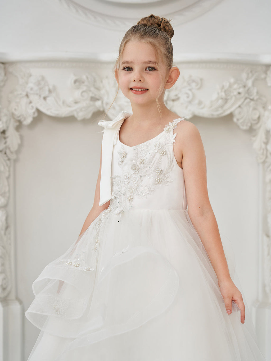 Ballkleid/Princess-Linie Tüll Bodenlang Erstkommunion Blumenmädchenkleid 