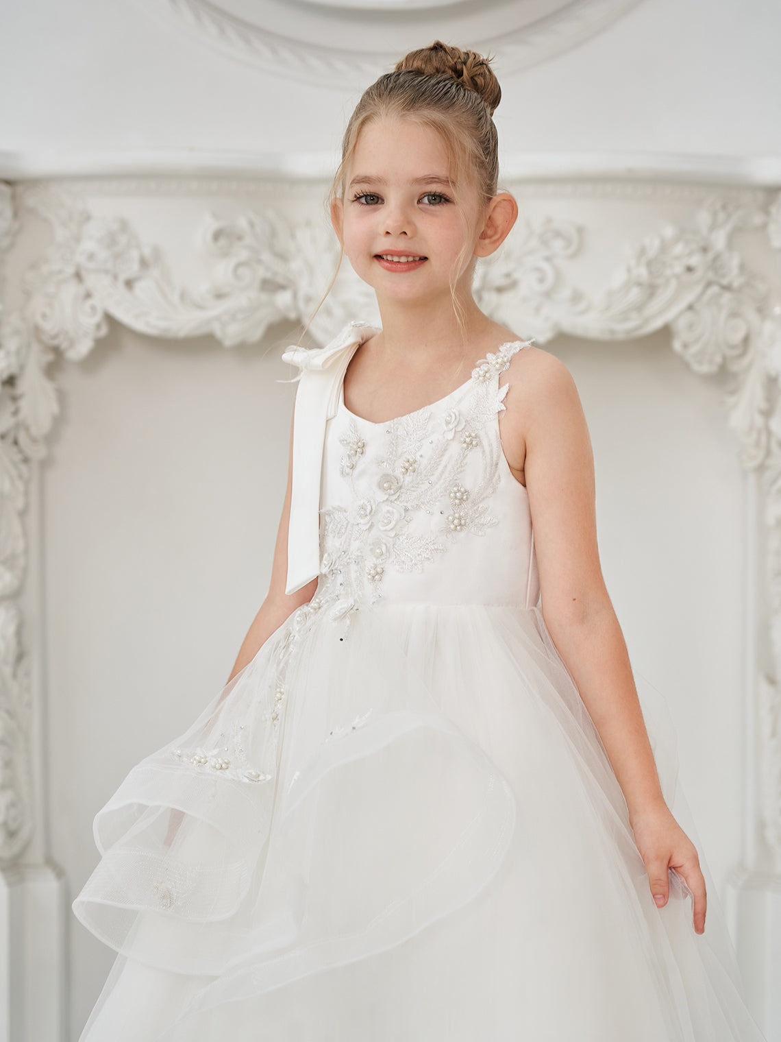 Ballkleid/Princess-Linie Tüll Bodenlang Erstkommunion Blumenmädchenkleid 