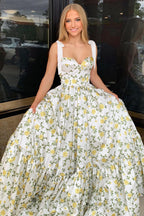 Vestidos de fiesta largos de satén con estampado floral y escote en forma de A