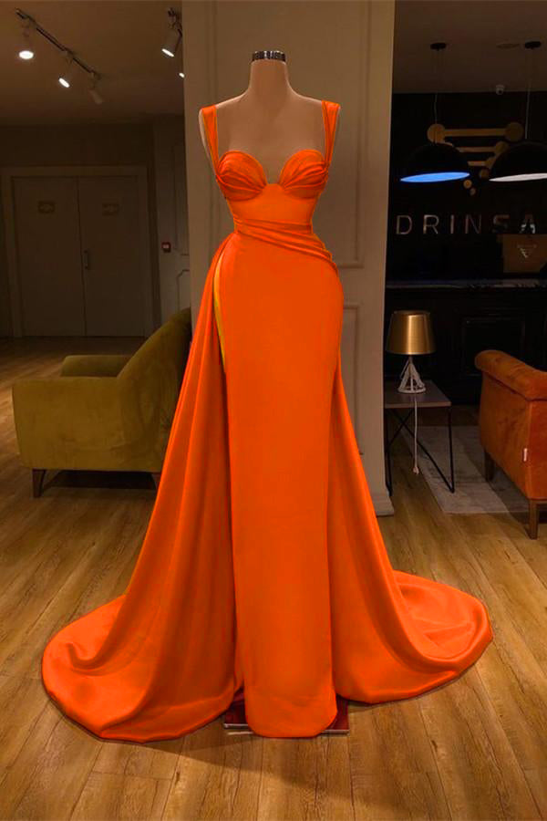 Atemberaubendes langes Meerjungfrau-Ballkleid aus Satin mit Herzausschnitt und hohem Schlitz