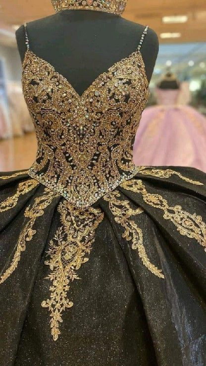 Beading Quinceanera Dresses Sequin Applique Princess Ball Gown With Cape Y1516