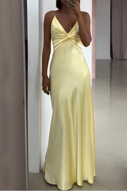 Vestido de noche sencillo de satén amarillo con escote en V y corte A, Y8551