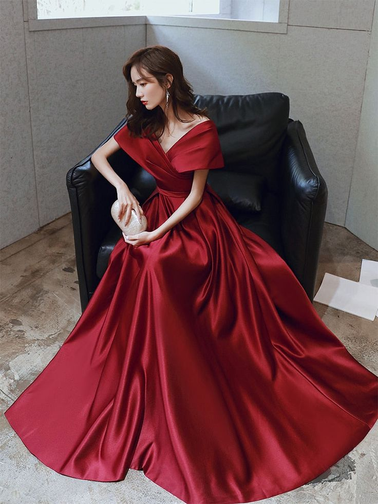 A-Linie Abendkleid V-Ausschnitt Ballkleid Kurze Flügelärmel Party Robe Lange Satin Formale Frauen Maßgeschneiderte Kleid Y4574