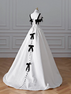 Elegantes weißes Satin A-Linie langes Ballkleid Abendkleid, formelles Hochzeitskleid Y8611