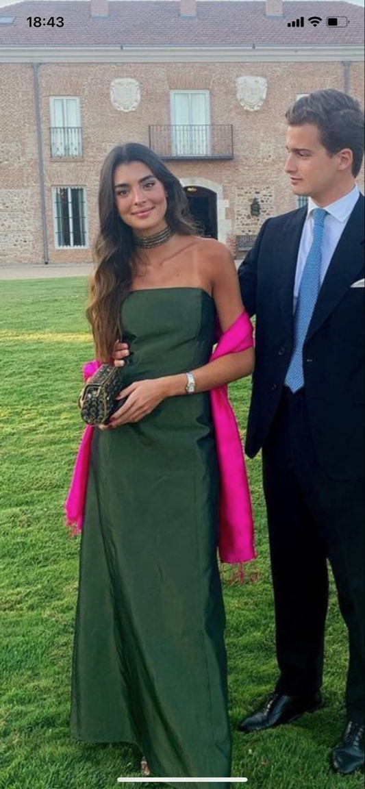 Schlichtes grünes trägerloses Etuikleid aus Satin, lang, Abschlussball, Abendkleid Y8322