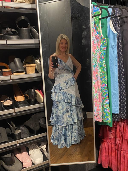 Hermoso vestido de noche azul sin mangas con escote en V, encaje y volantes, vestido formal de fiesta Y8460