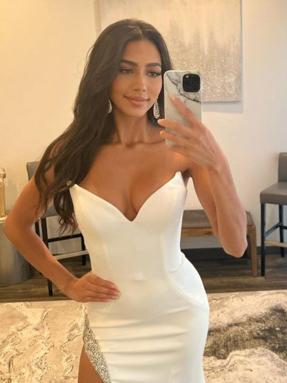 White Strapless V Neck Long Prom Dress With Slit