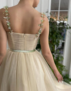 Ally | Aprikosenfarbenes Homecoming-Kleid mit Perlen