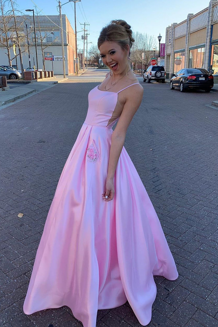 Elegantes, langes Ballkleid in A-Linie mit Trägern und Perlentaschen in Rosa