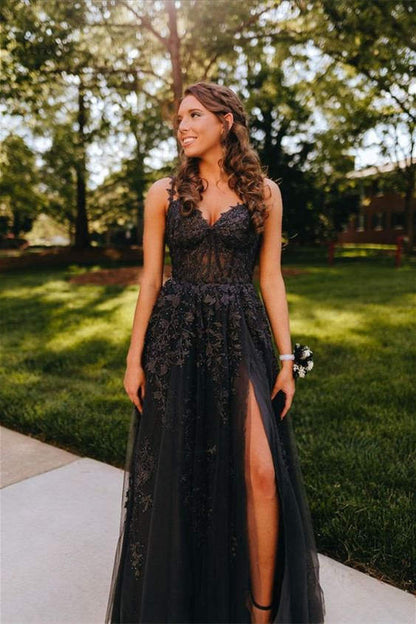 Mariana | A-Linien-Ballkleid aus Spitzentüll mit Herzausschnitt und Schlitz