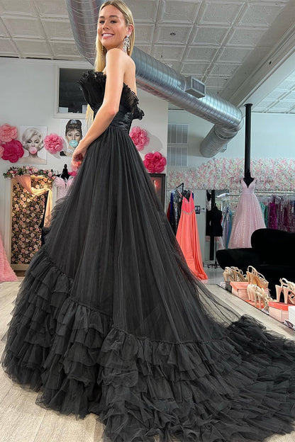 Alani | A-Linien-Ballkleid aus trägerlosem, rosafarbenem, gestuftem Tüll