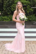 Vestido de fiesta largo de sirena con tirantes rosas y apliques