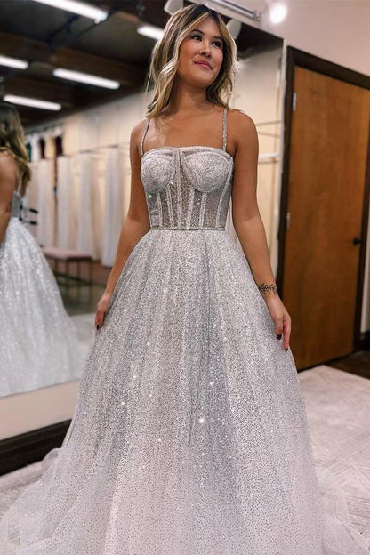 Magdalena | Silbernes A-Linien-Ballkleid mit Ombre-Pailletten und Prinzessinnen-Trägern