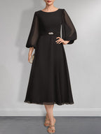 Vestido de gasa para madre de la novia, corte A, escote redondo, largo hasta la rodilla, plisado, con broche de cristal