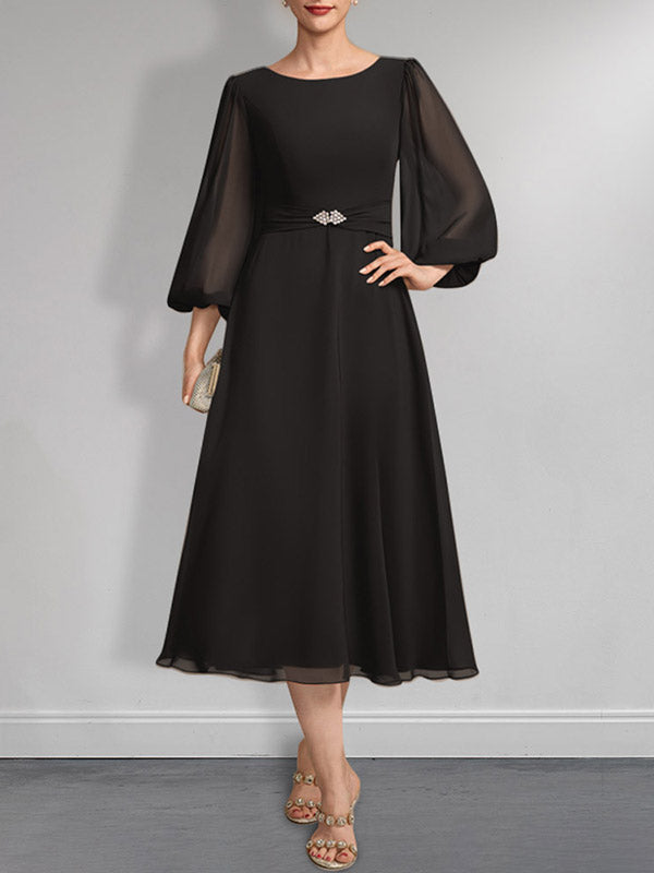 Vestido de gasa para madre de la novia, corte A, escote redondo, largo hasta la rodilla, plisado, con broche de cristal