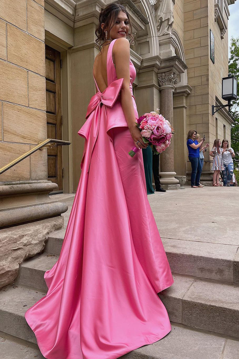 Esther | Precioso vestido de fiesta largo de satén rosa con escote en V y gran lazo.