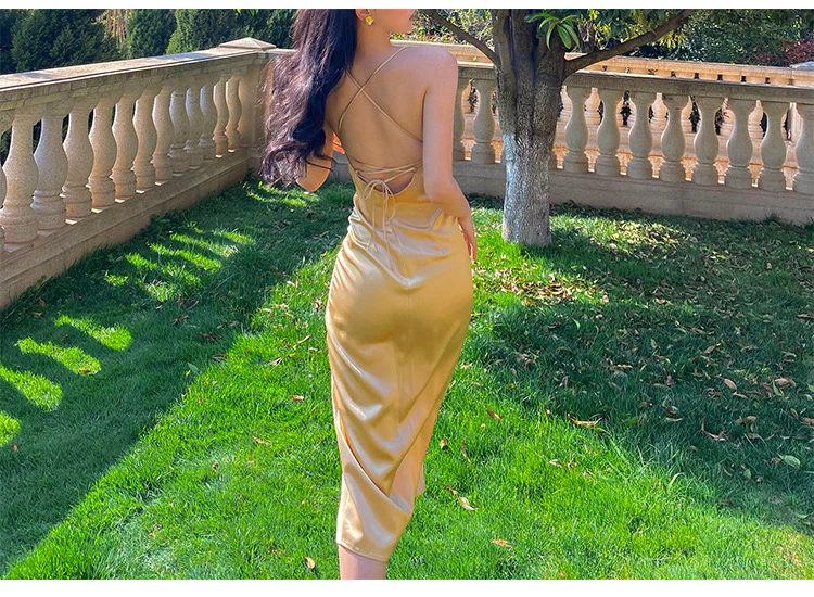 Sexy Neckholder V-Ausschnitt Partykleid Champagner Gold Abschlussball Abendkleid Y8211