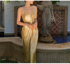 Sexy Neckholder V-Ausschnitt Partykleid Champagner Gold Abschlussball Abendkleid Y8211