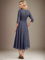 A-Linie V-Ausschnitt Wadenlanges Chiffon-Spitzenkleid für die Brautmutter mit Perlenbesatz