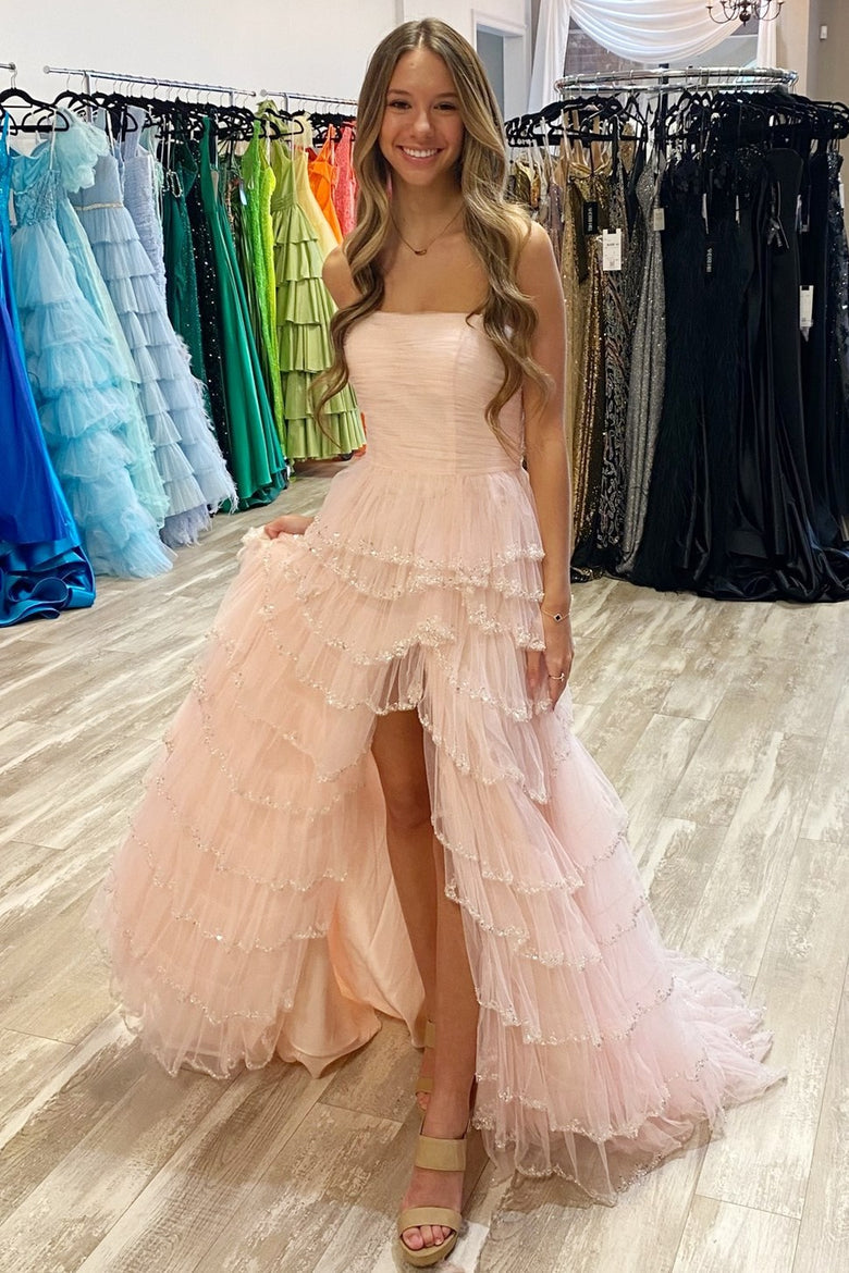 Braelyn | Hellblaues trägerloses Ballkleid aus mehrlagigem Tüll mit Pailletten