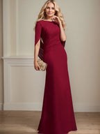 Vestido de madre de la novia de gasa con escote barco, corte trompeta/sirena, largo hasta el suelo, con pliegues