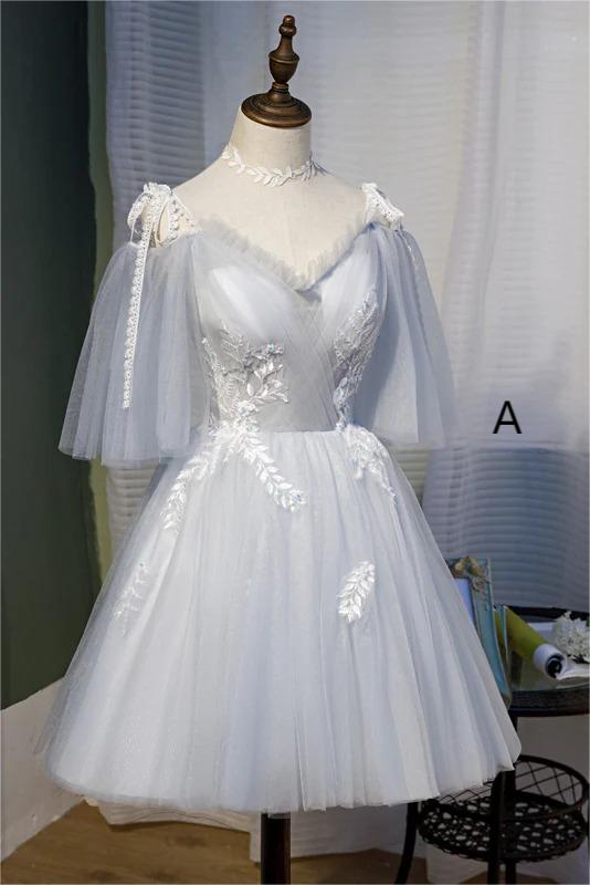 Robe de soirée princesse chic sans manches en tulle avec appliques en dentelle 